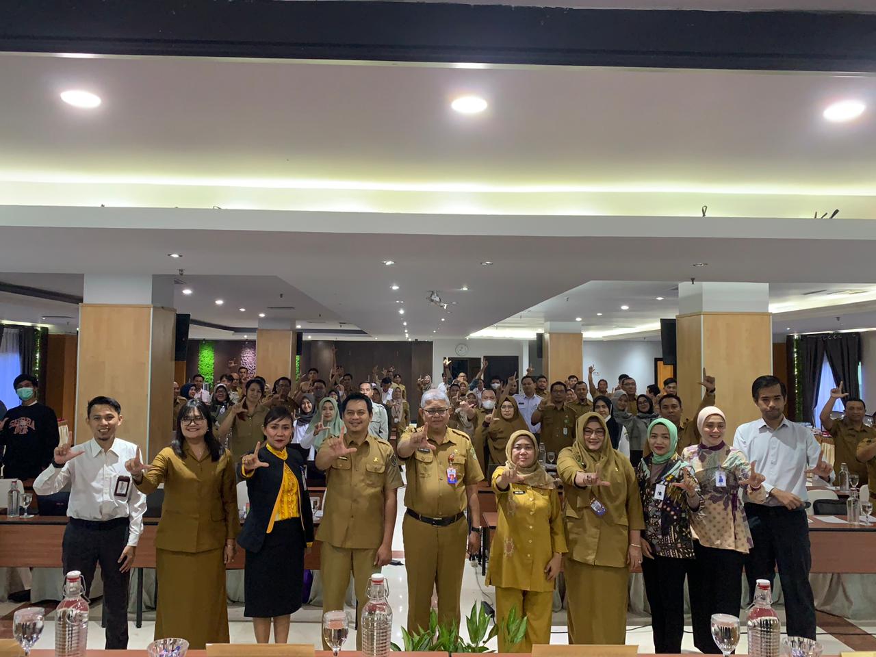 https://dishutkaltim.com/public/admin/images/gambar_berita/1678771597_WhatsApp Image 2023-03-14 at 13.18.16.jpeg